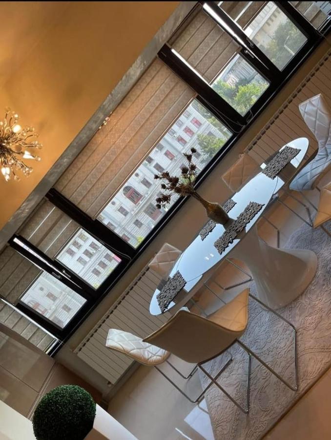 Apartament Lux Ultracentral كرايوفا المظهر الخارجي الصورة