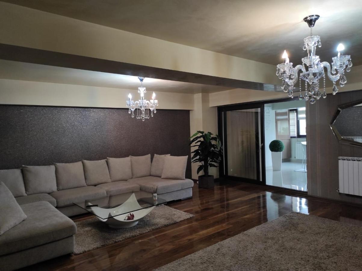 Apartament Lux Ultracentral كرايوفا المظهر الخارجي الصورة